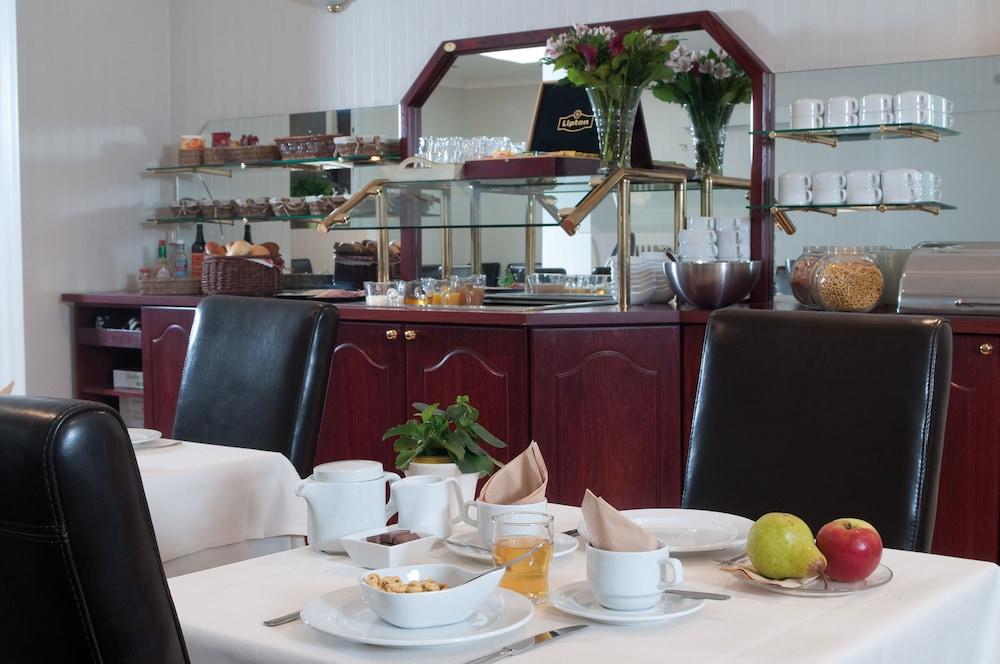 Hotel Ter Streep Остенде Екстериор снимка
