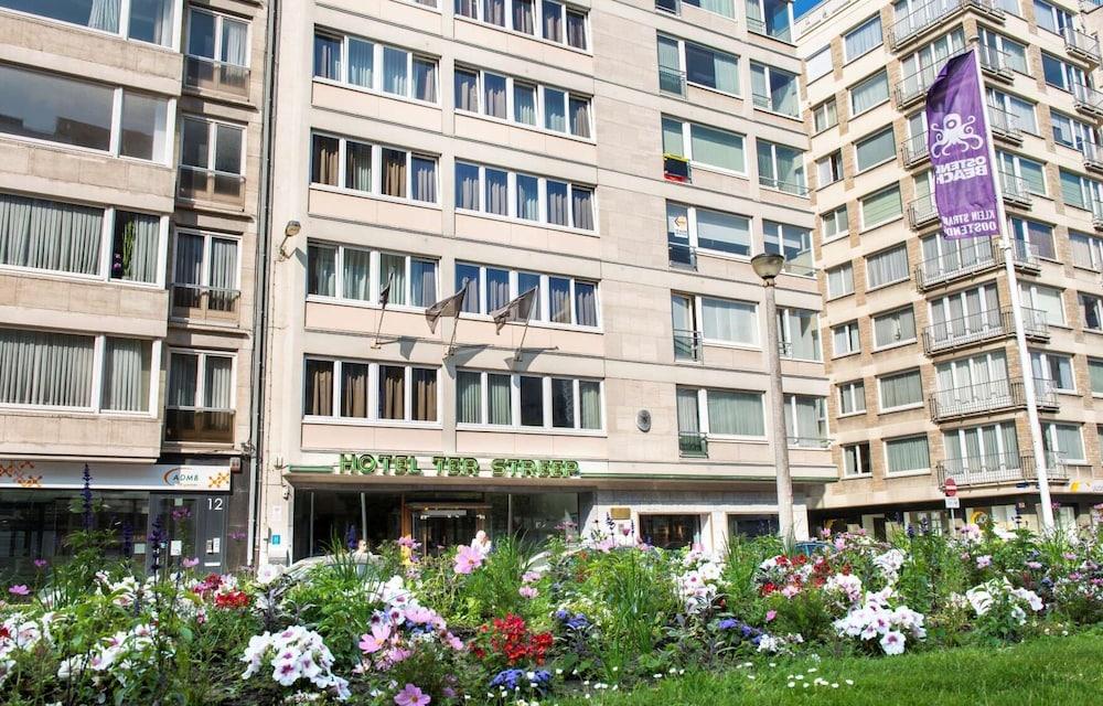 Hotel Ter Streep Остенде Екстериор снимка